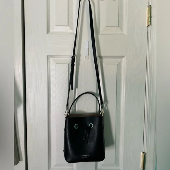 Kate Spade Small Leather Eva Bucket Bag - Picture 5 of 6